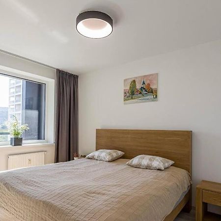 Urban Apartment With Possibility Of Parking 브라티슬라바 외부 사진